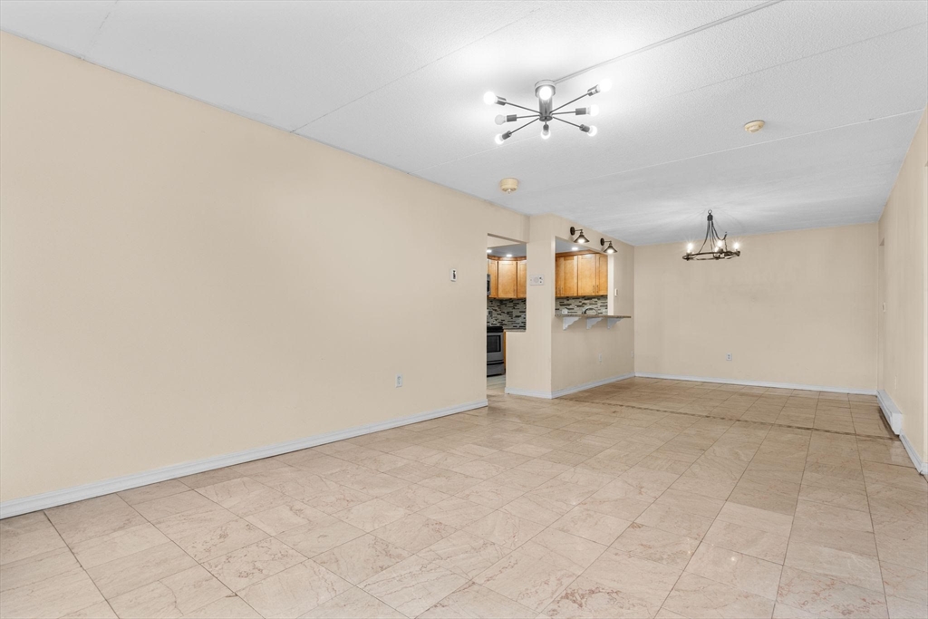 22 Faxon Street # 8