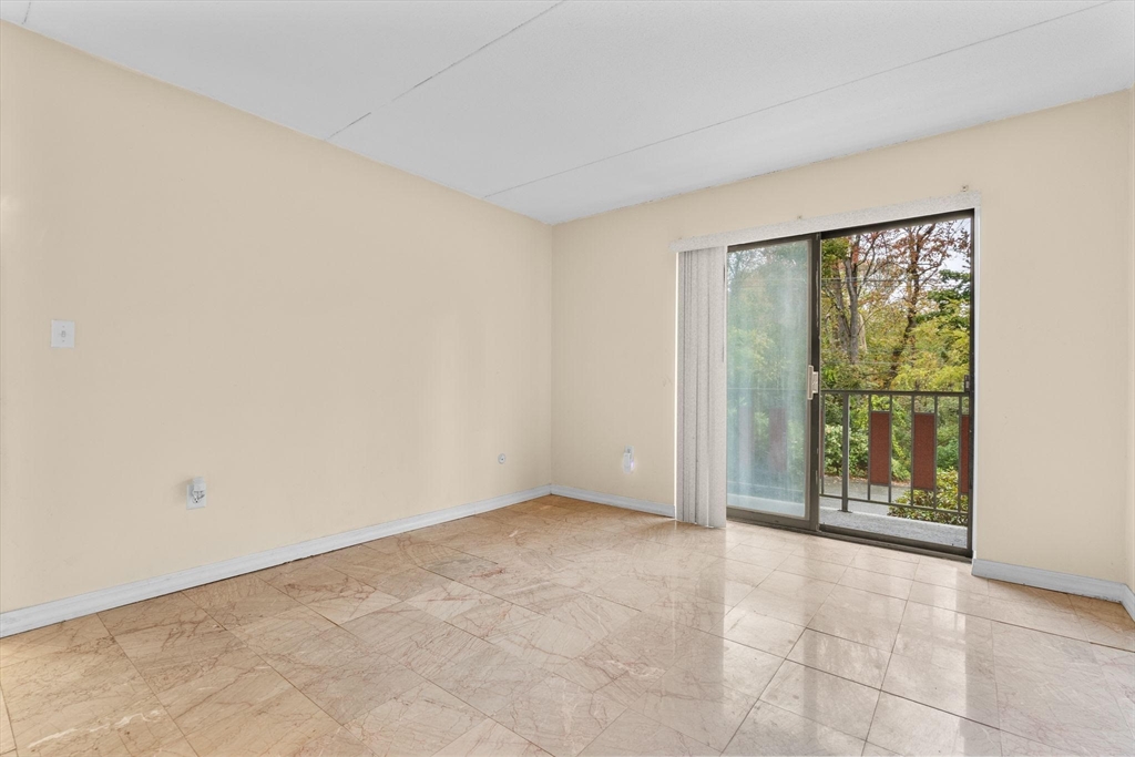 22 Faxon Street # 8