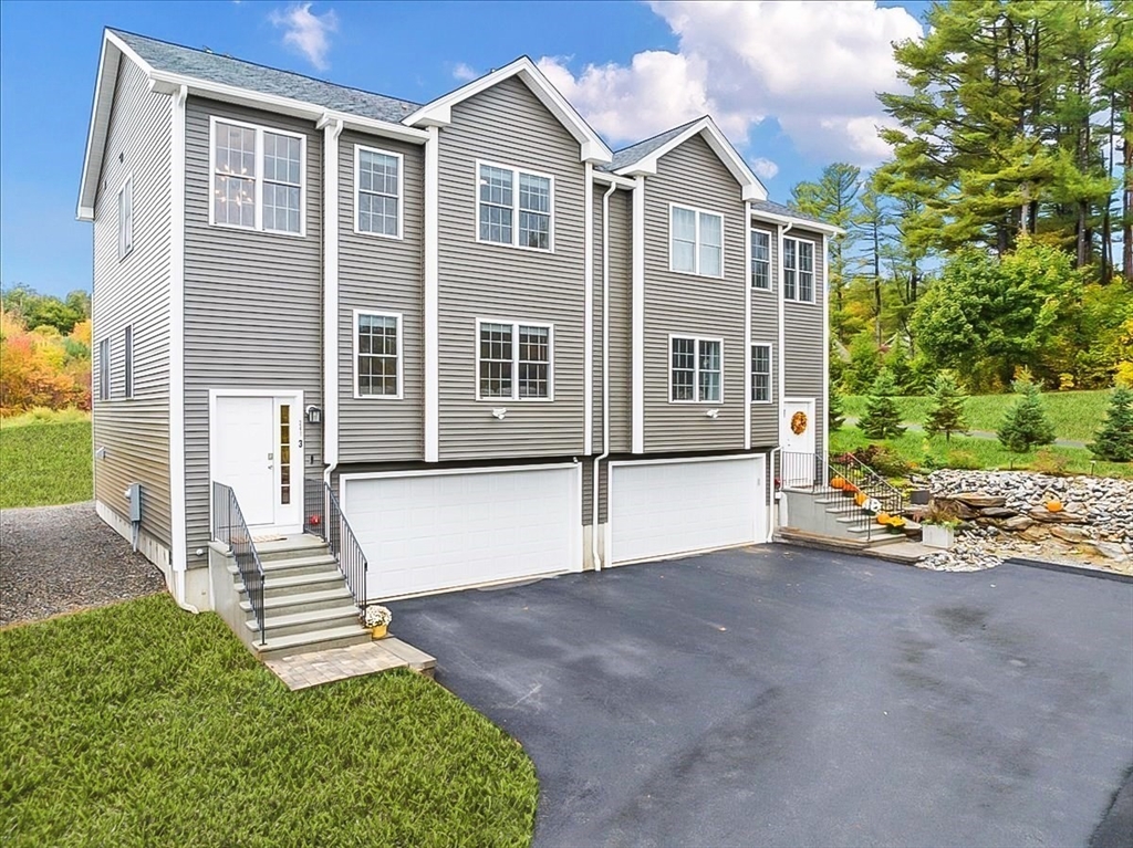 241 Woodland St # 3