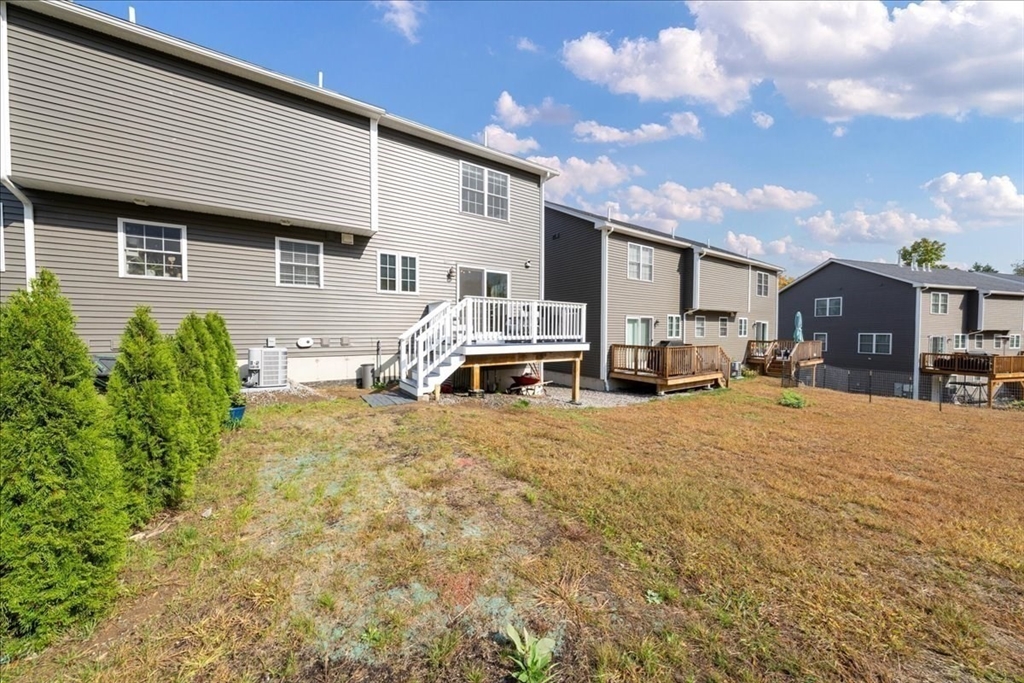 241 Woodland St # 3