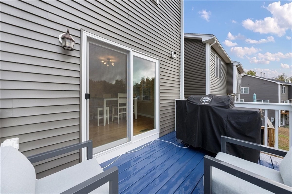 241 Woodland St # 3