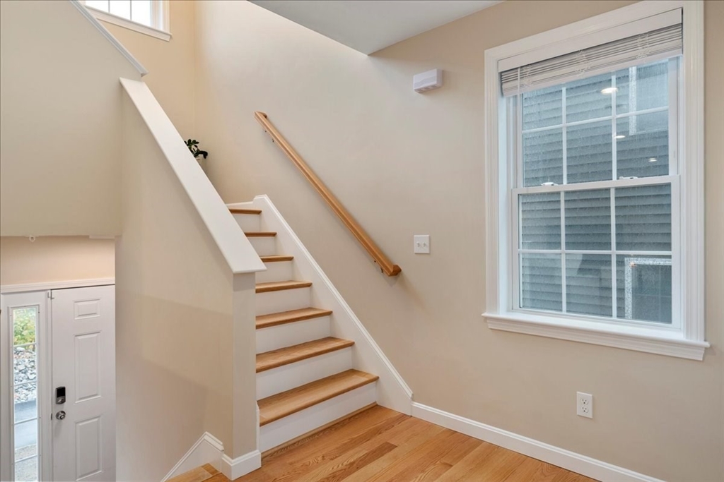 241 Woodland St # 3
