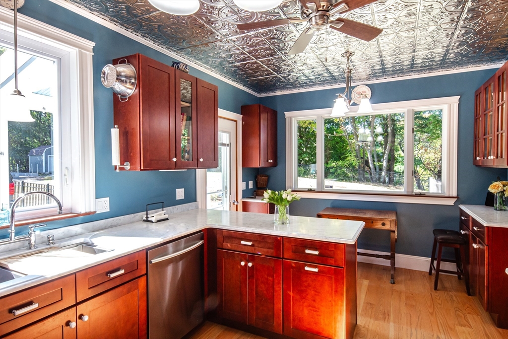 237 Montvale Ave