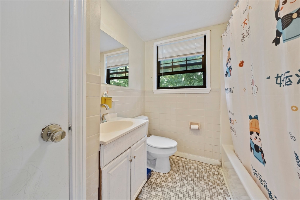 8 Jackson St # B3