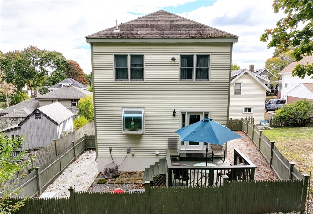 19 Fisk Ave
