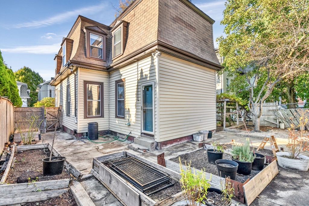 8 Jess Street