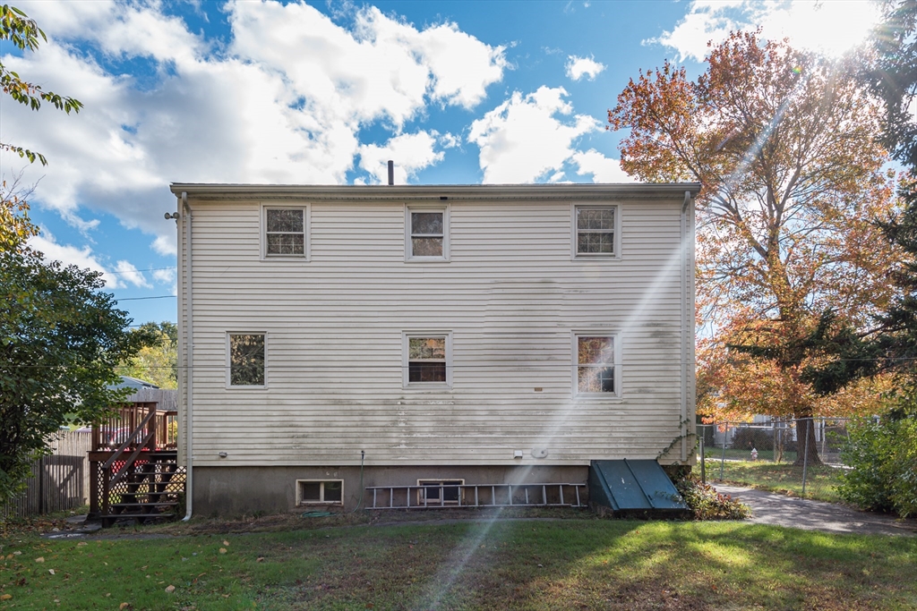 19 Teed Rd