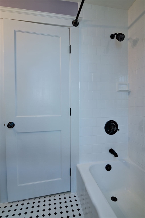 87 Hamden Cir