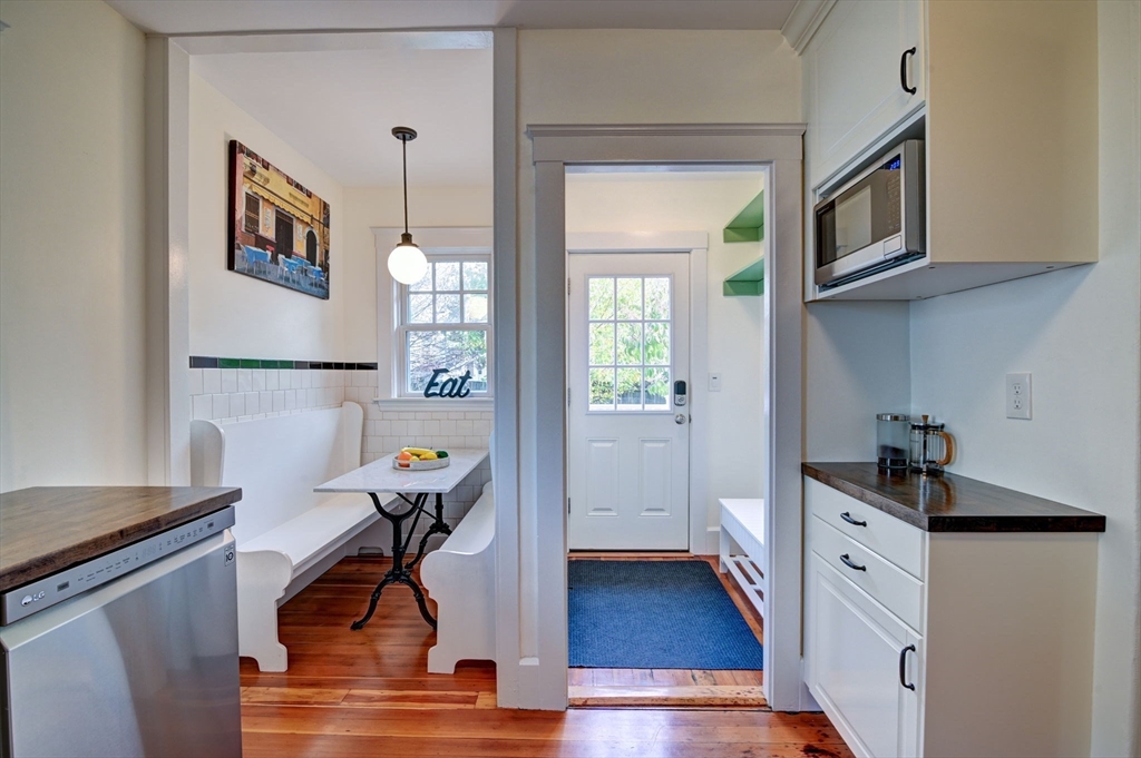 87 Hamden Cir