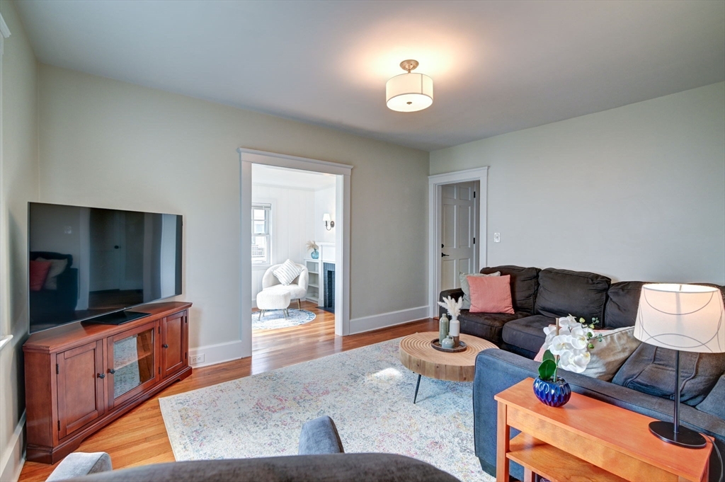 87 Hamden Cir