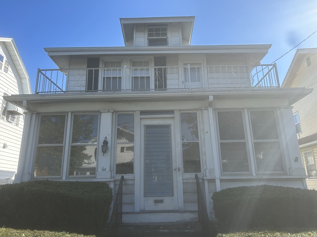 6 Lillian Rd