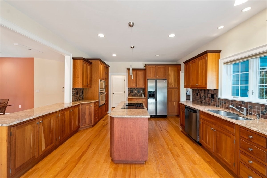 32 Owen Dr