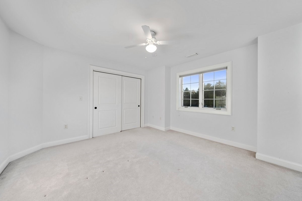 32 Owen Dr
