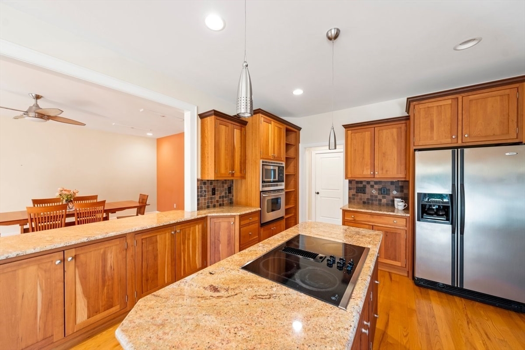 32 Owen Dr