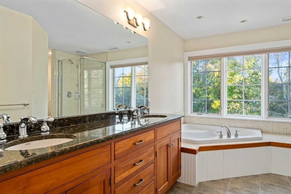 32 Owen Dr