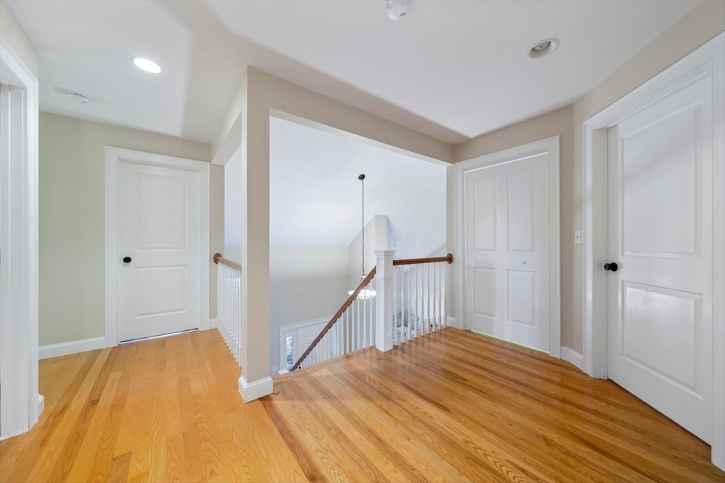 32 Owen Dr
