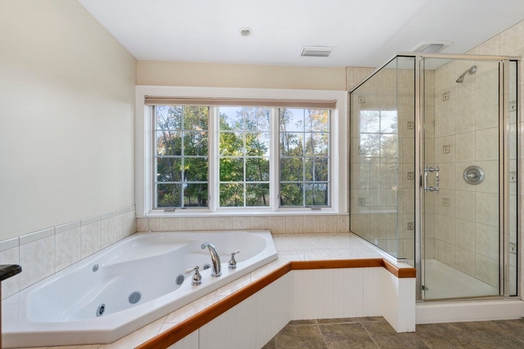 32 Owen Dr