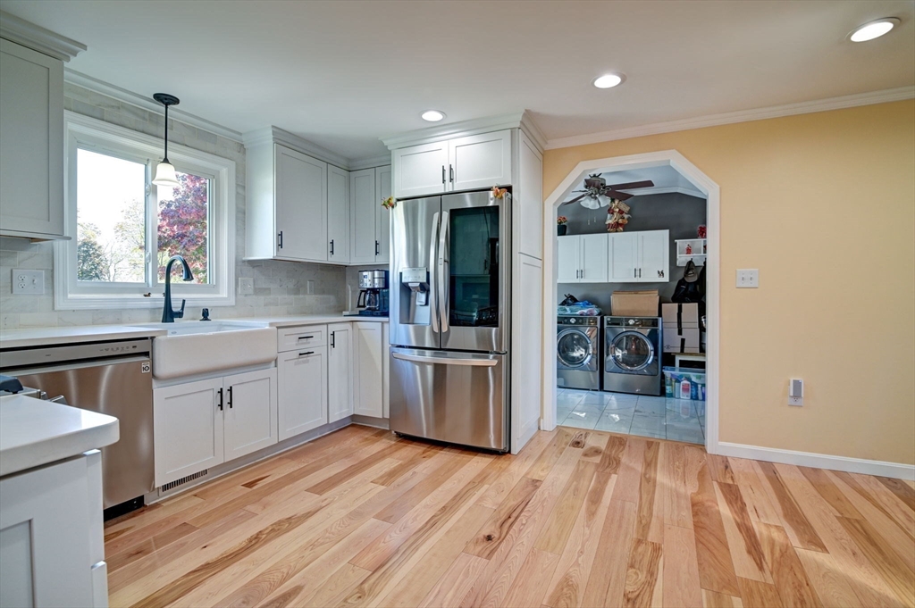 35 Blackberry Fields Rd