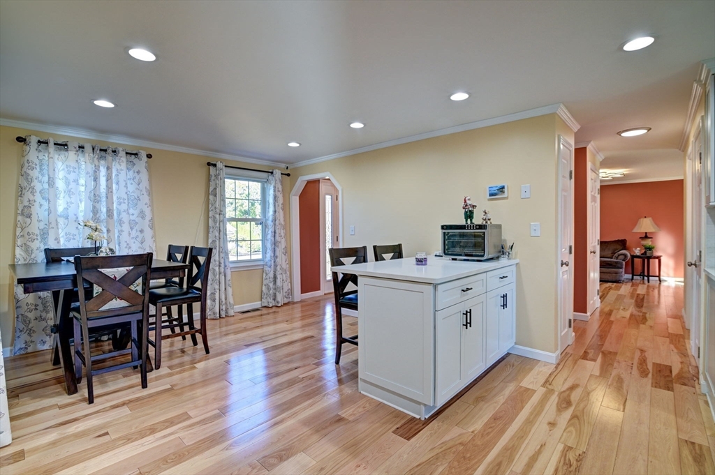 35 Blackberry Fields Rd