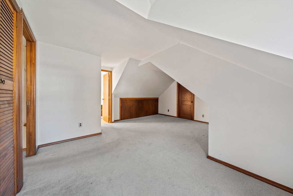 15 Great Republic Ave