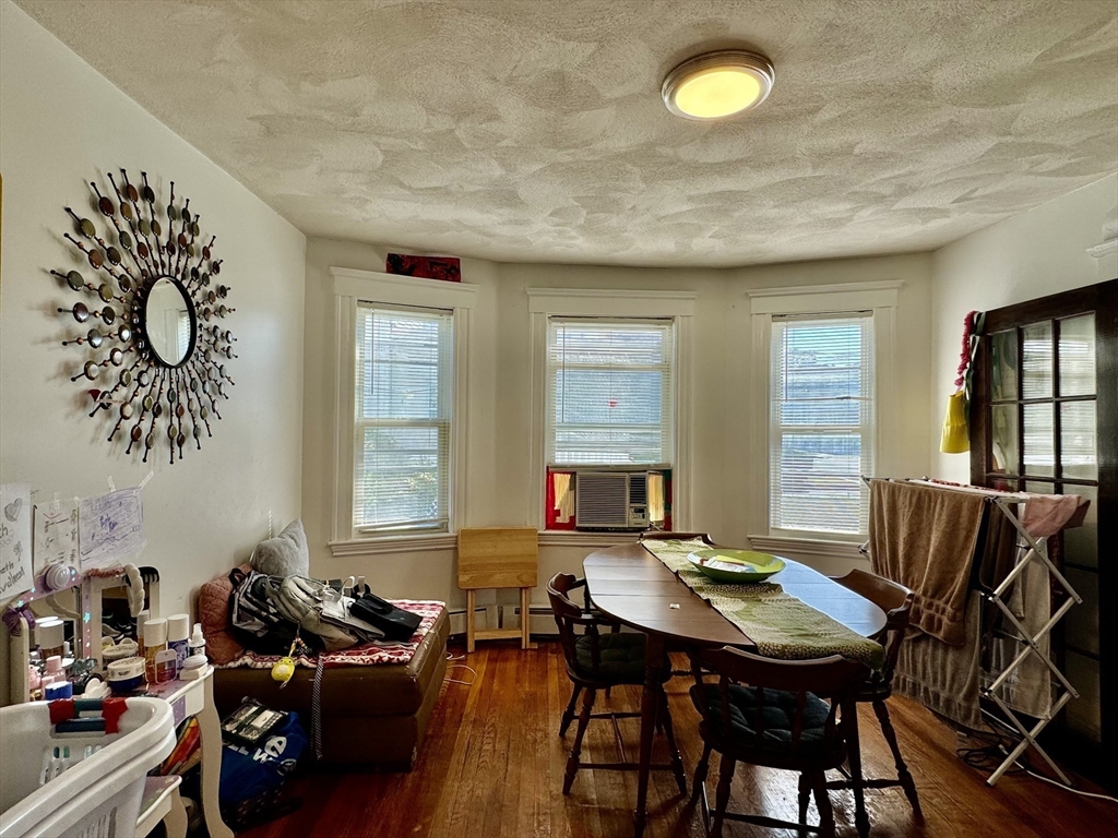 109 Waterston Ave # 1