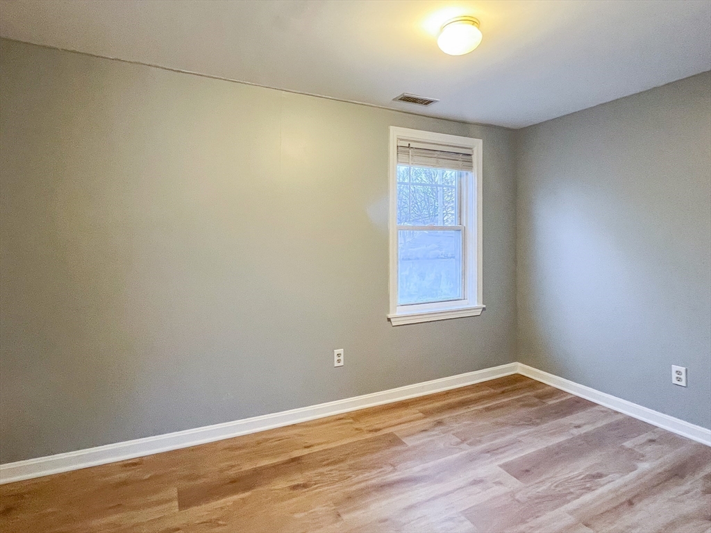 23 Common St # 1