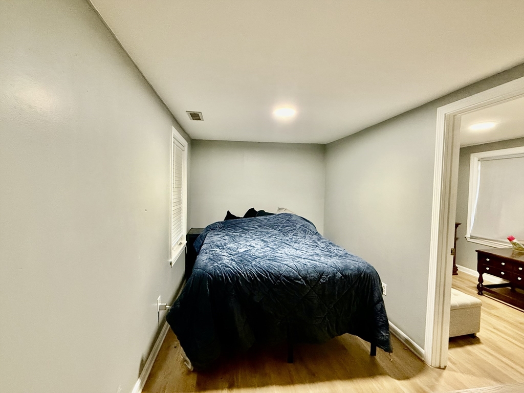 23 Common St # 1