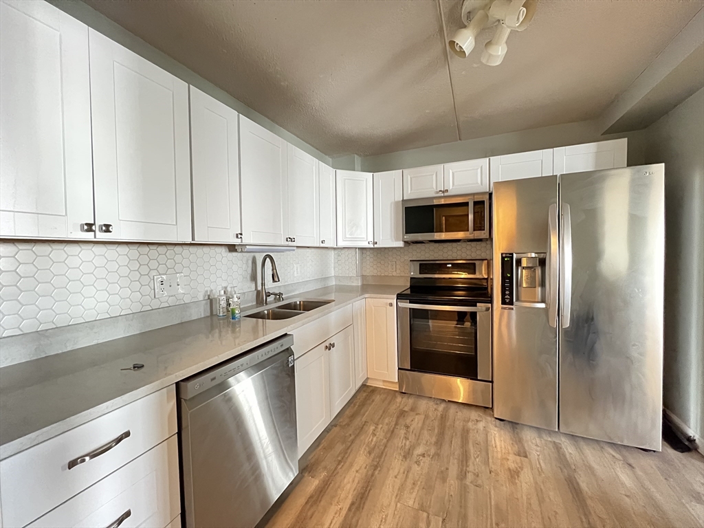 100 Cove Way # 709