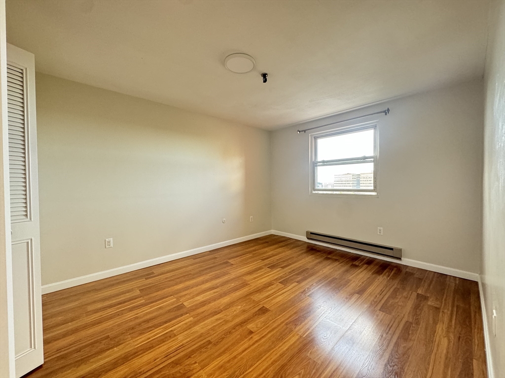 115 W Squantum St # 706