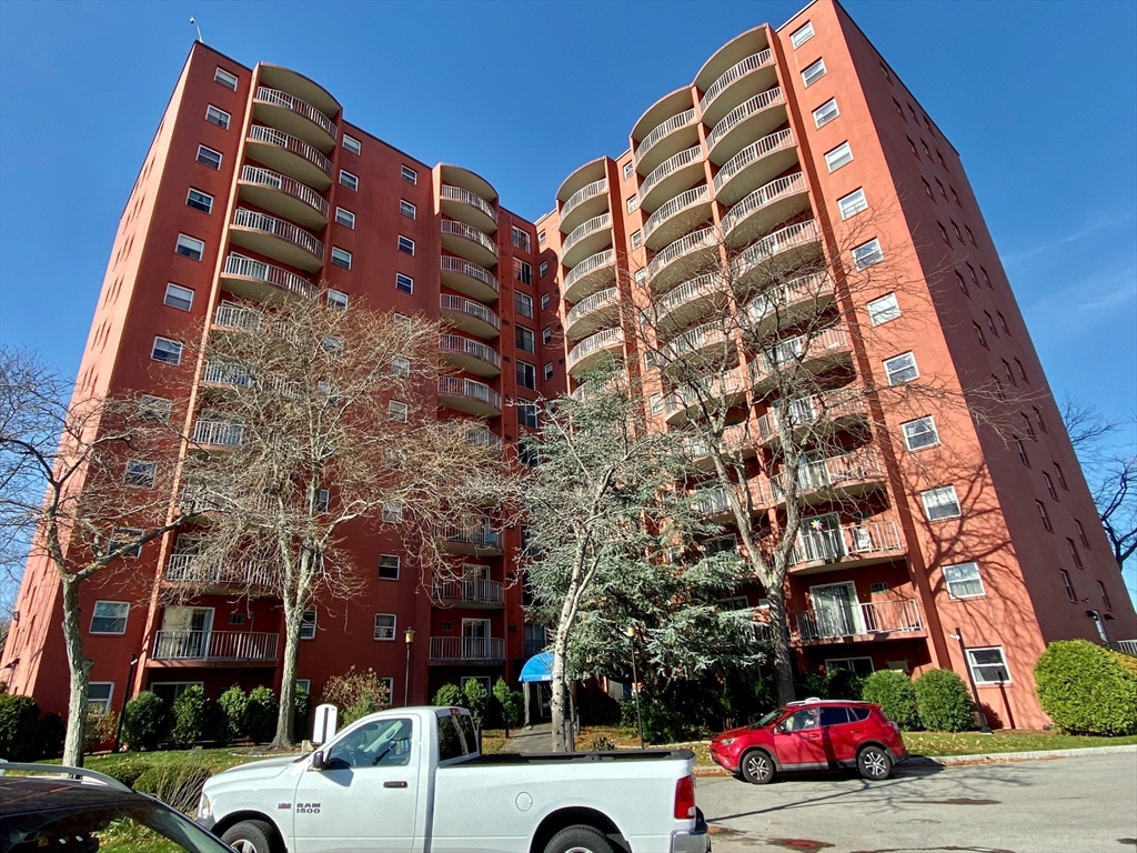 115 W Squantum St # 706