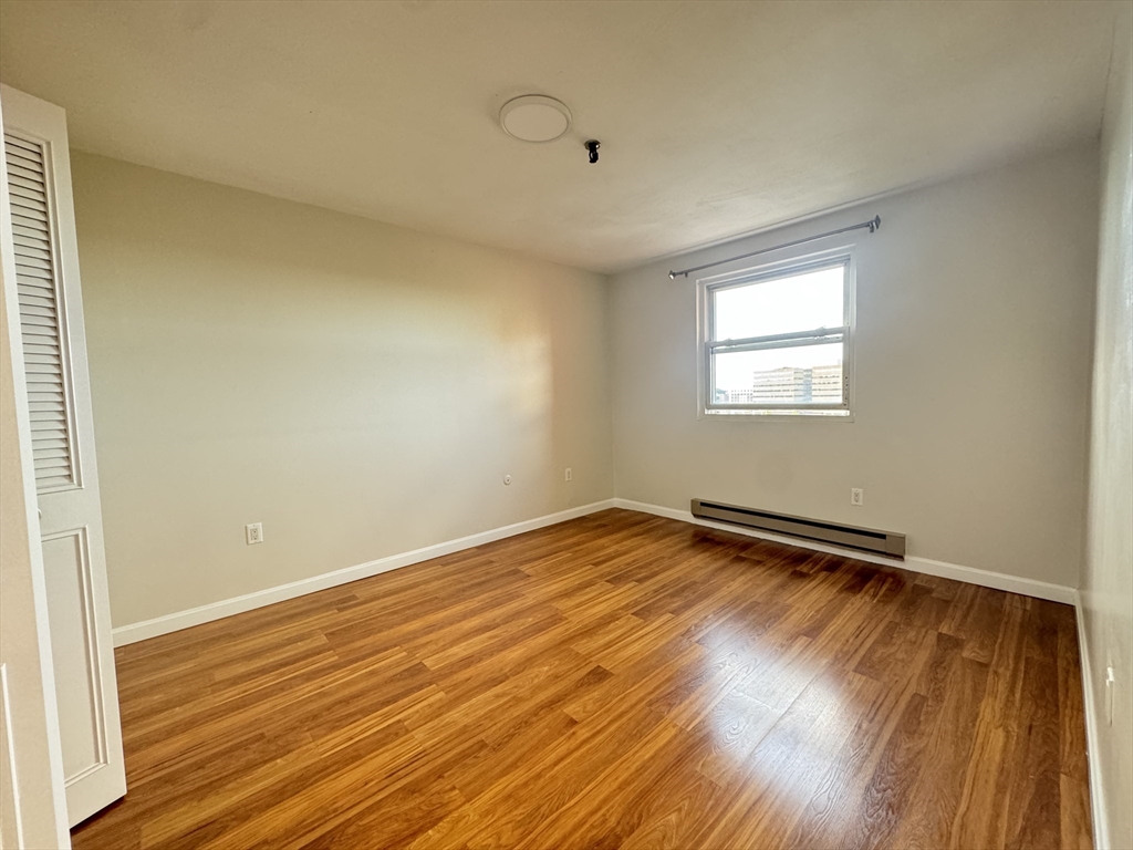 115 W Squantum St # 706