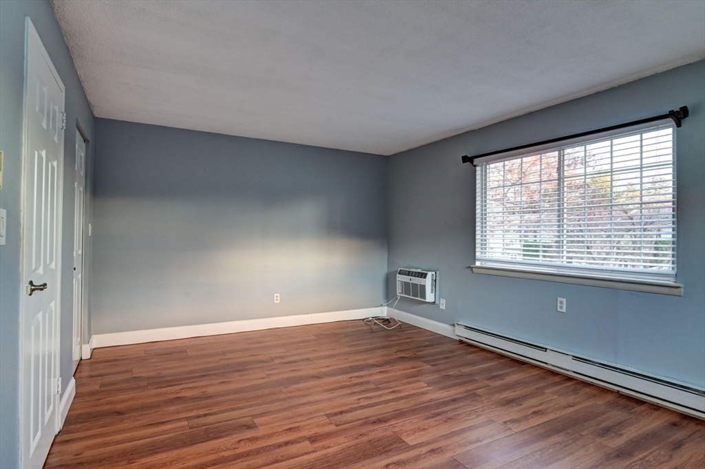 2 Adam St # 9
