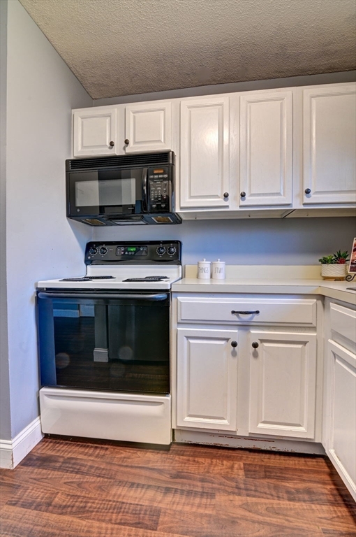 2 Adam St # 9