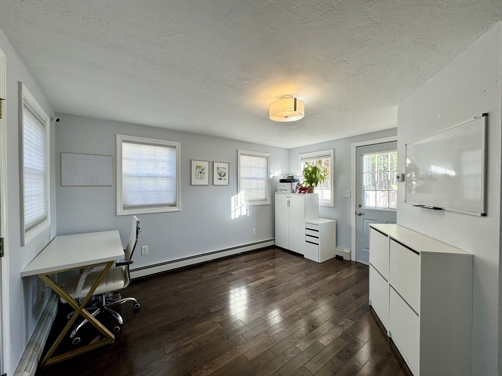 84 Kathleen Rd