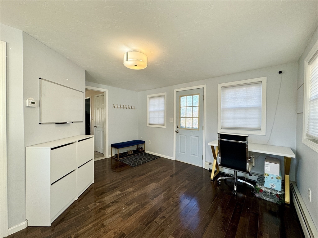 84 Kathleen Rd