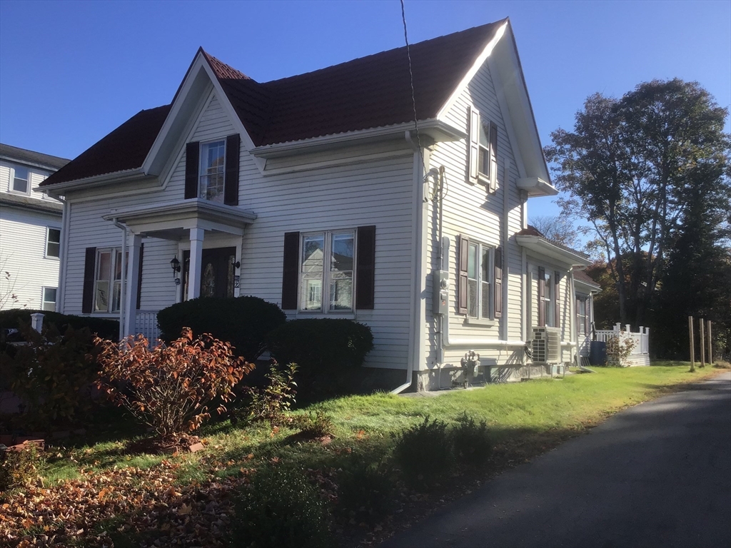 22 Maple St