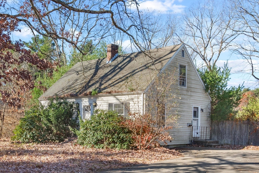 6 Eleanor Rd
