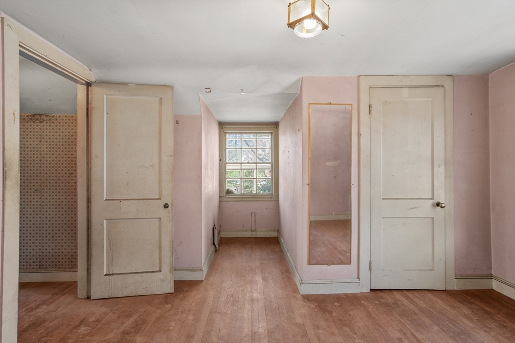 6 Eleanor Rd