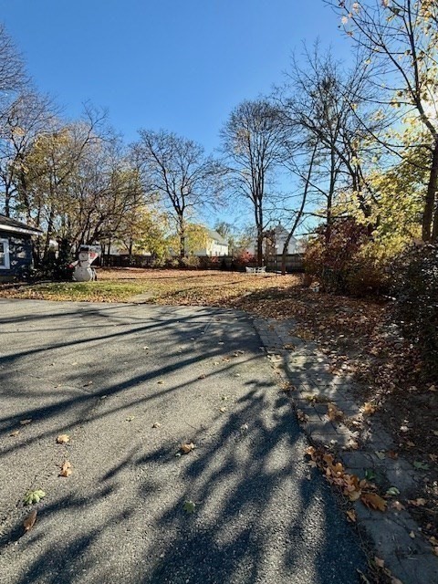 677 Union St # 1