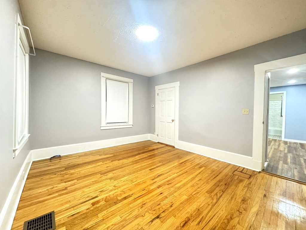 263 Park St # 1