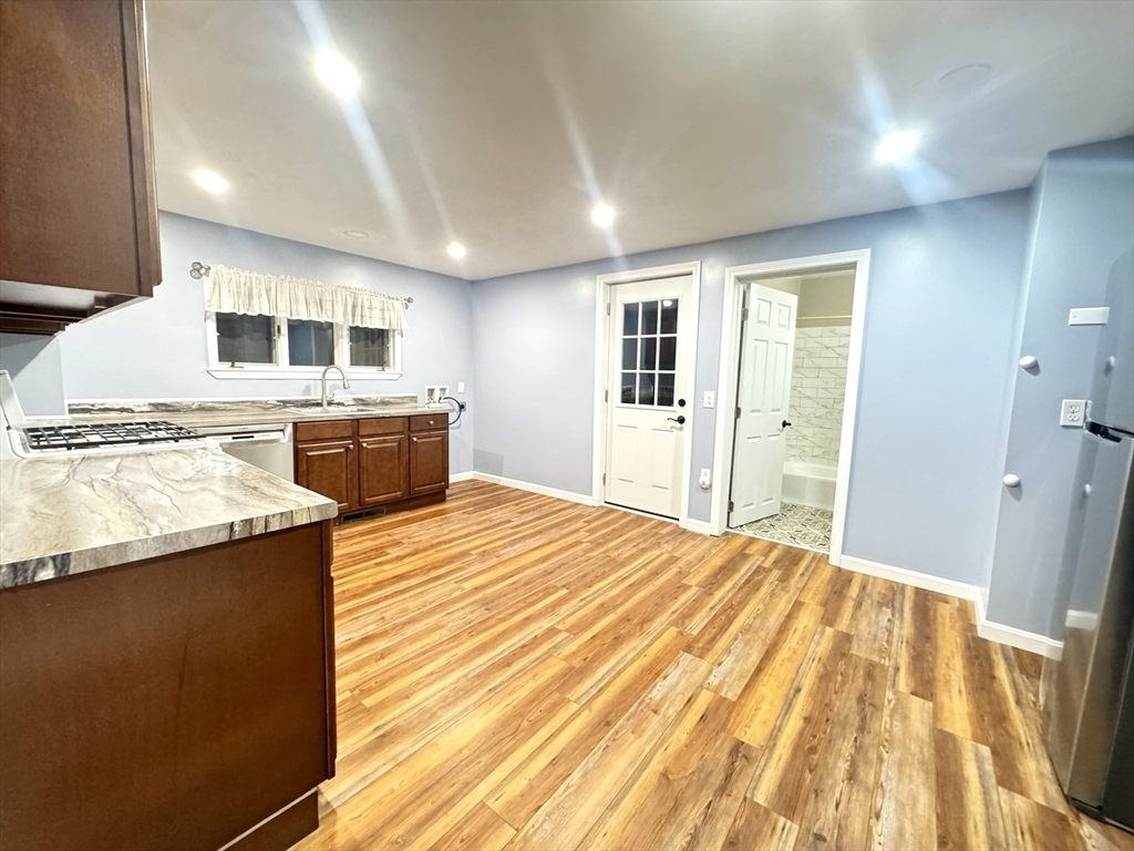 263 Park St # 1