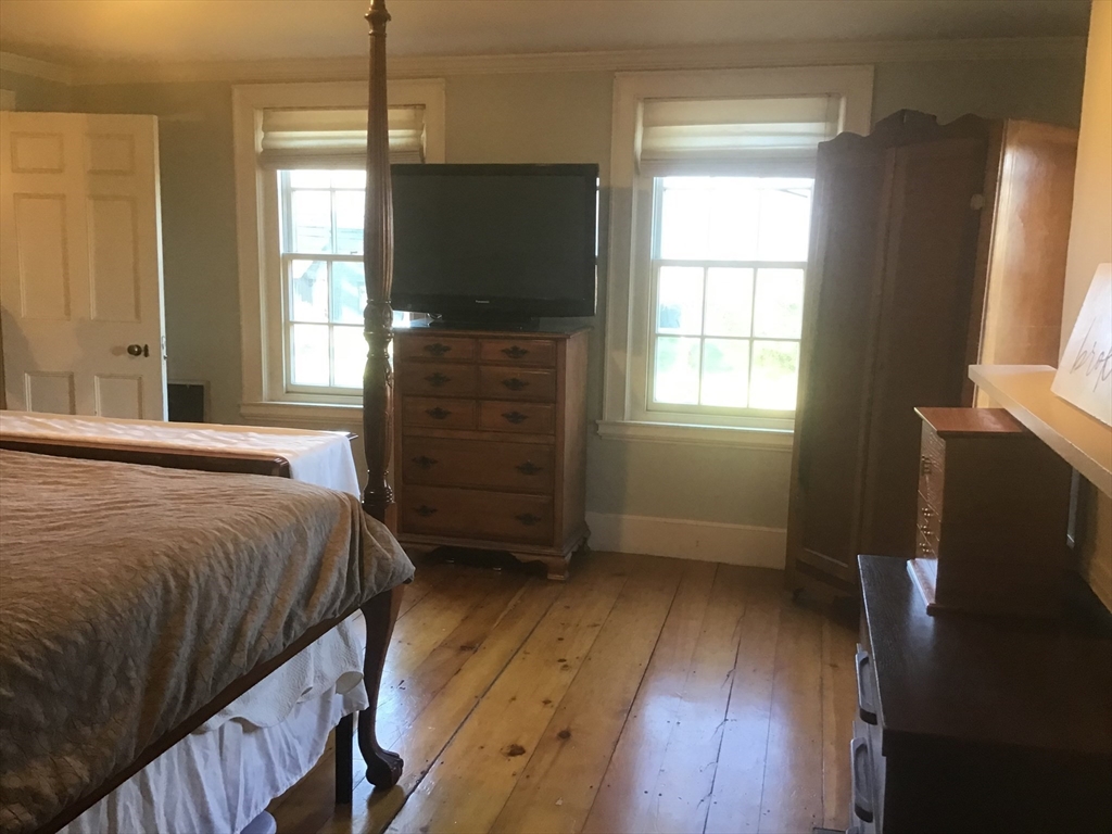 5 Nemasket St