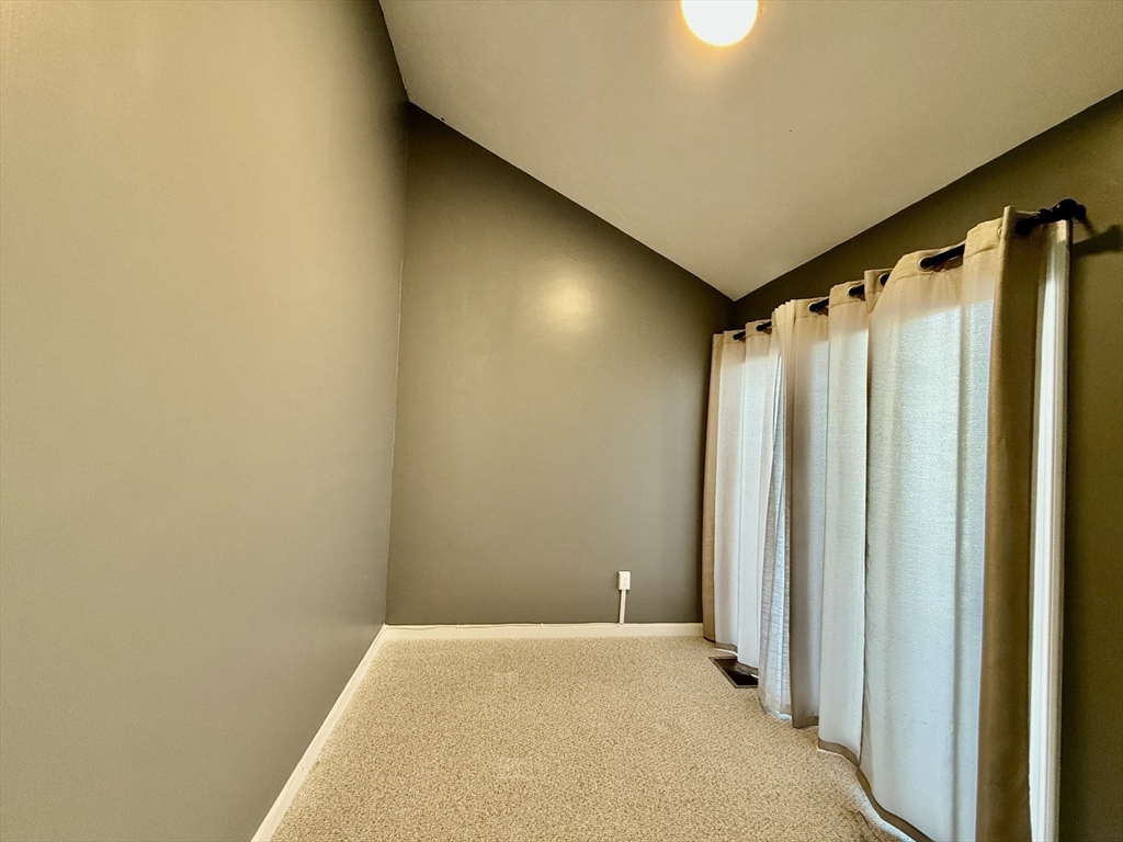 84 Pearl St # 5