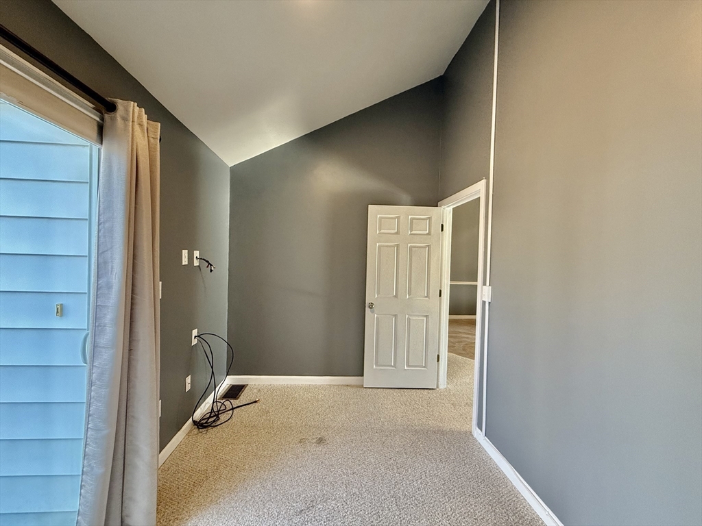 84 Pearl St # 5
