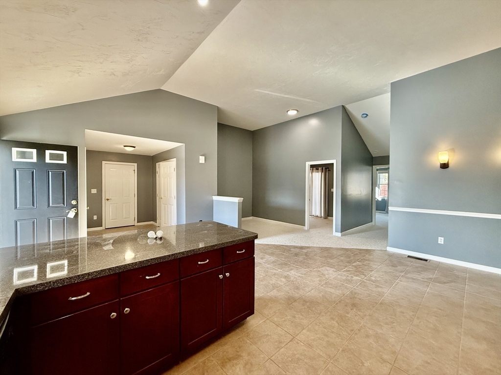 84 Pearl St # 5