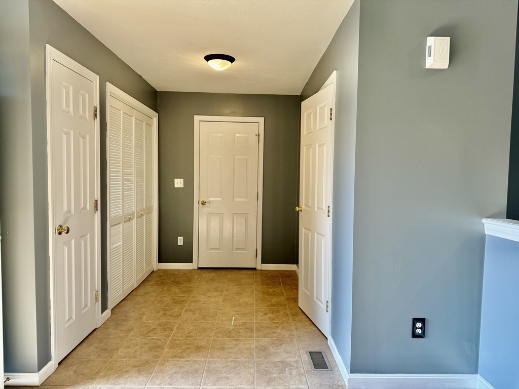 84 Pearl St # 5