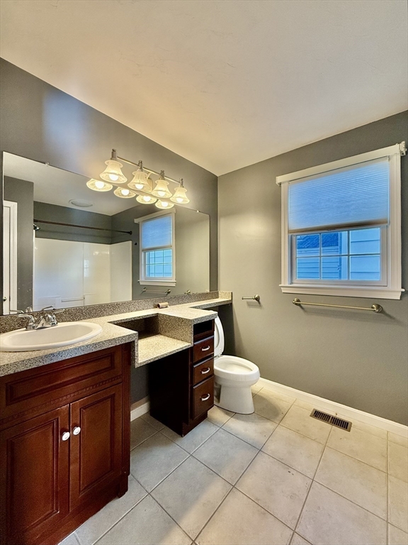84 Pearl St # 5