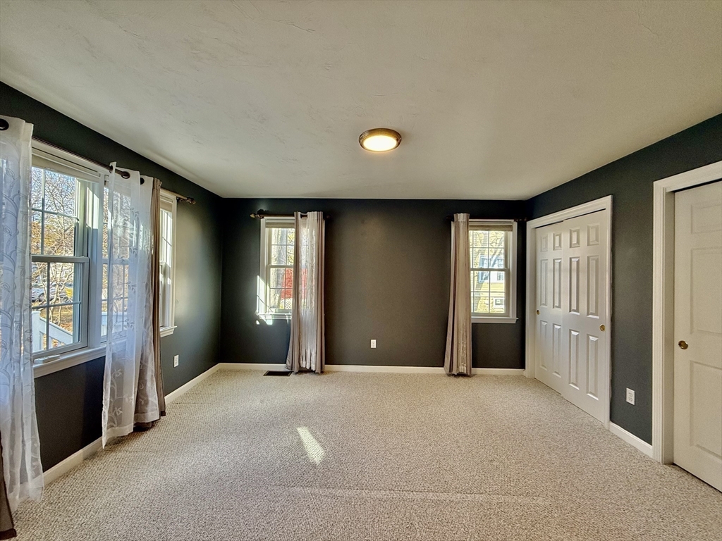 84 Pearl St # 5