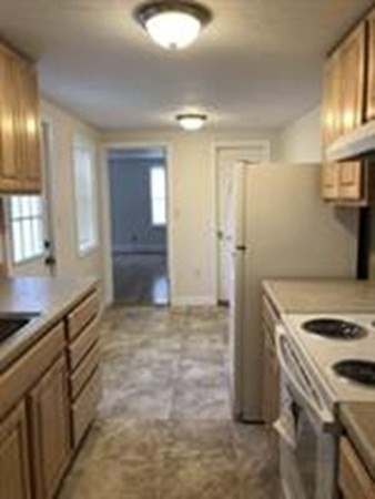 19 Common St # 1