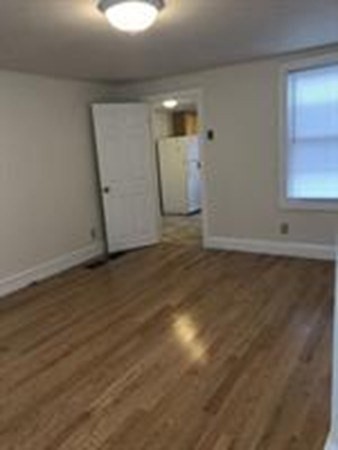 19 Common St # 1